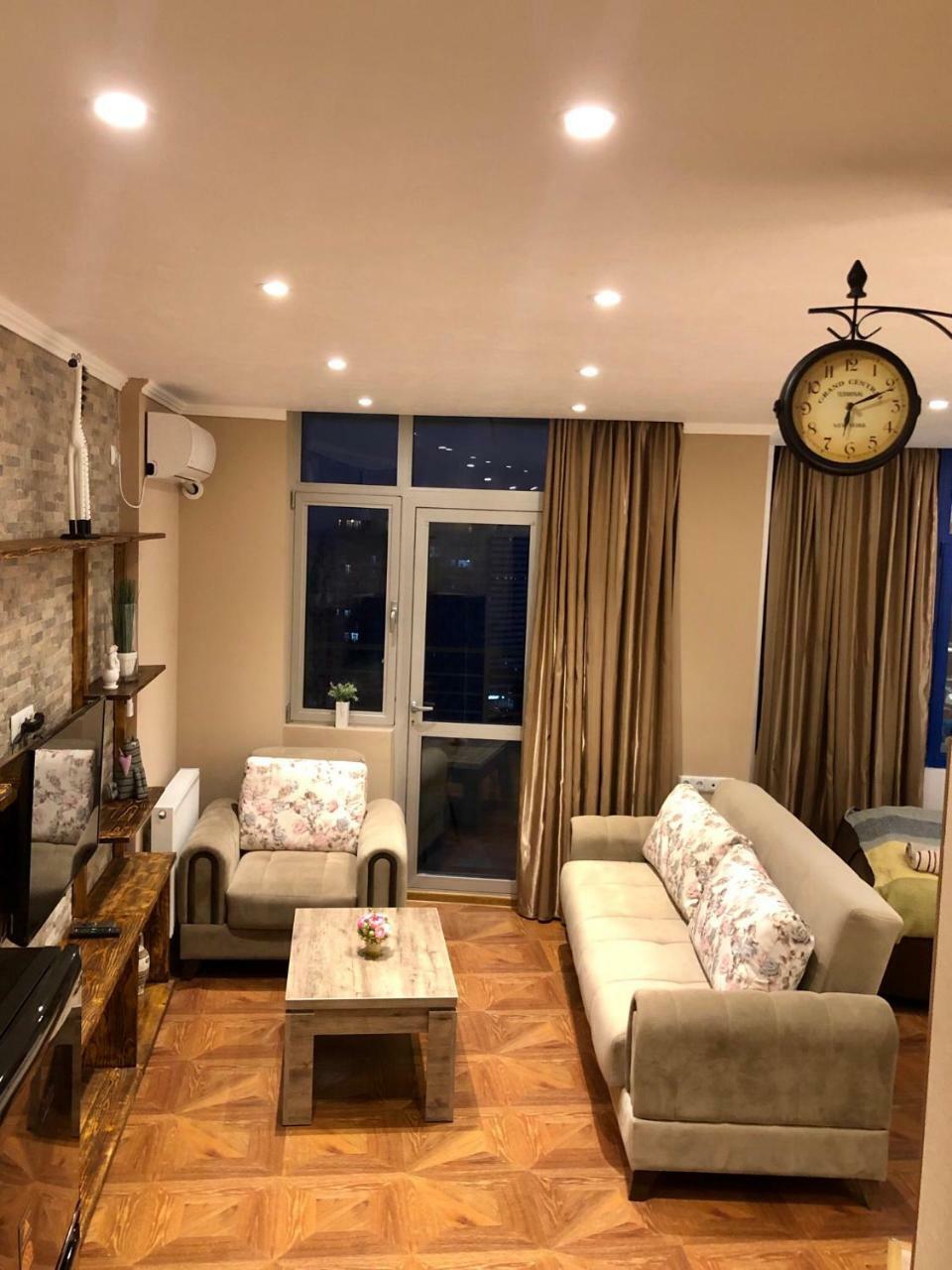 Cozy Bright Apartment With Amazing Sea View Батуми Экстерьер фото