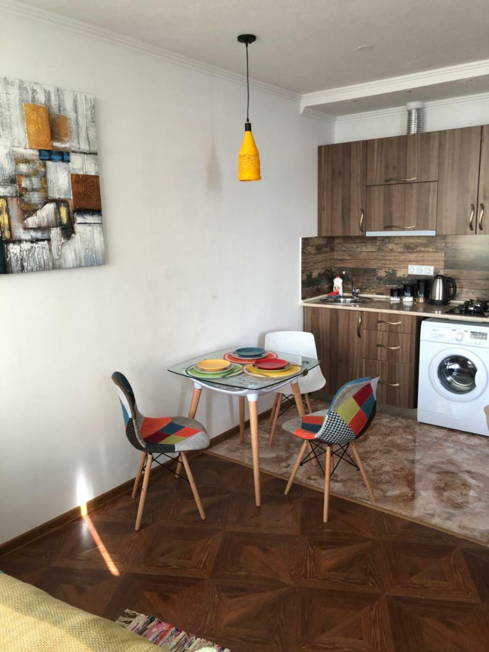 Cozy Bright Apartment With Amazing Sea View Батуми Экстерьер фото
